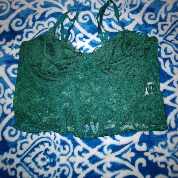 Shein. Green Corset like top. Never worn. Size 2x. - Picture 1 of 3